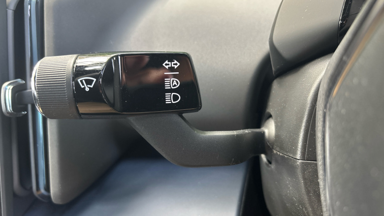 Volvo EX30 200kW SM Extended Range Plus 69kWh 5dr Auto Electric Estate